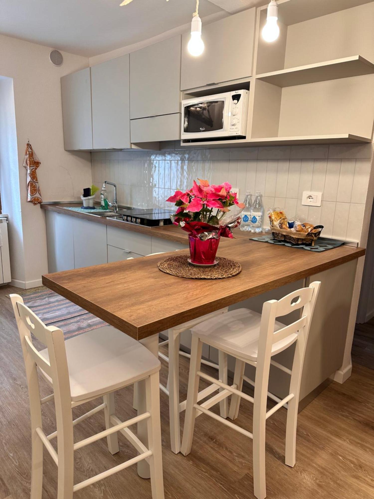 Amiter Bagni San Filippo Apartment Bagian luar foto